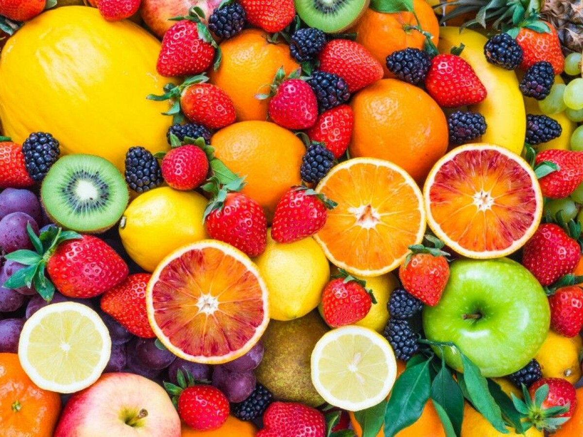 مصرف میوه‌جات به سلامت بدن کمک می‌کند