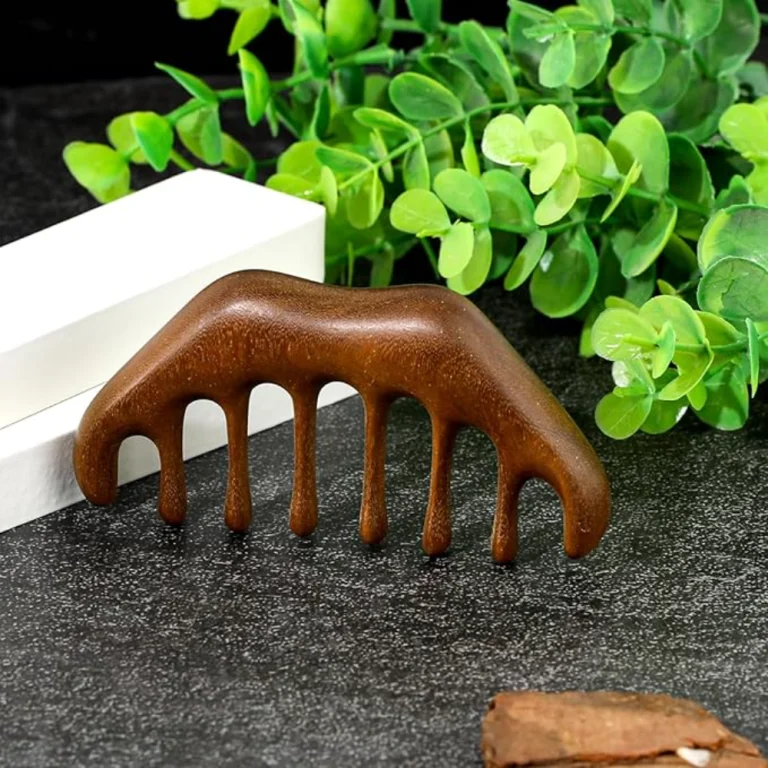 شانه و ماساژور چوبی سر و گردن